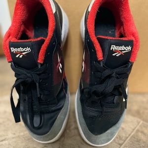 Reebok mens limited edition skate shoe